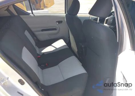 2013 Toyota Prius C Two from USA, damaged, VIN JTDKDTB30D1041802